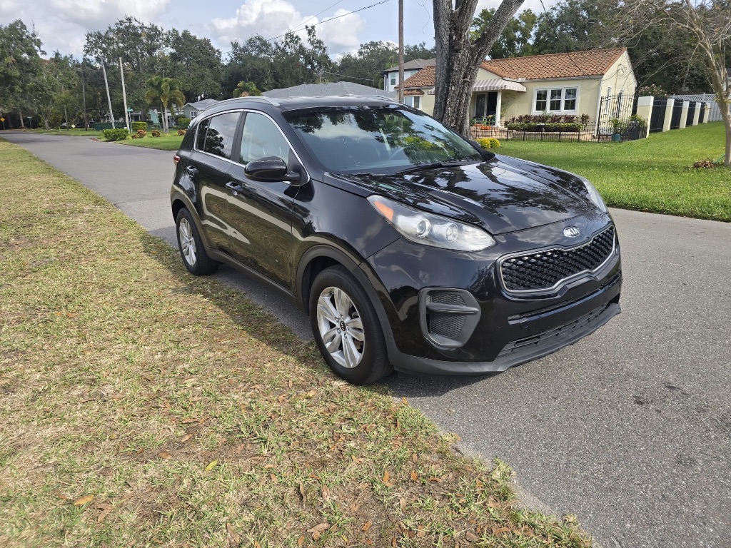 2017 Kia Sportage LX's photo