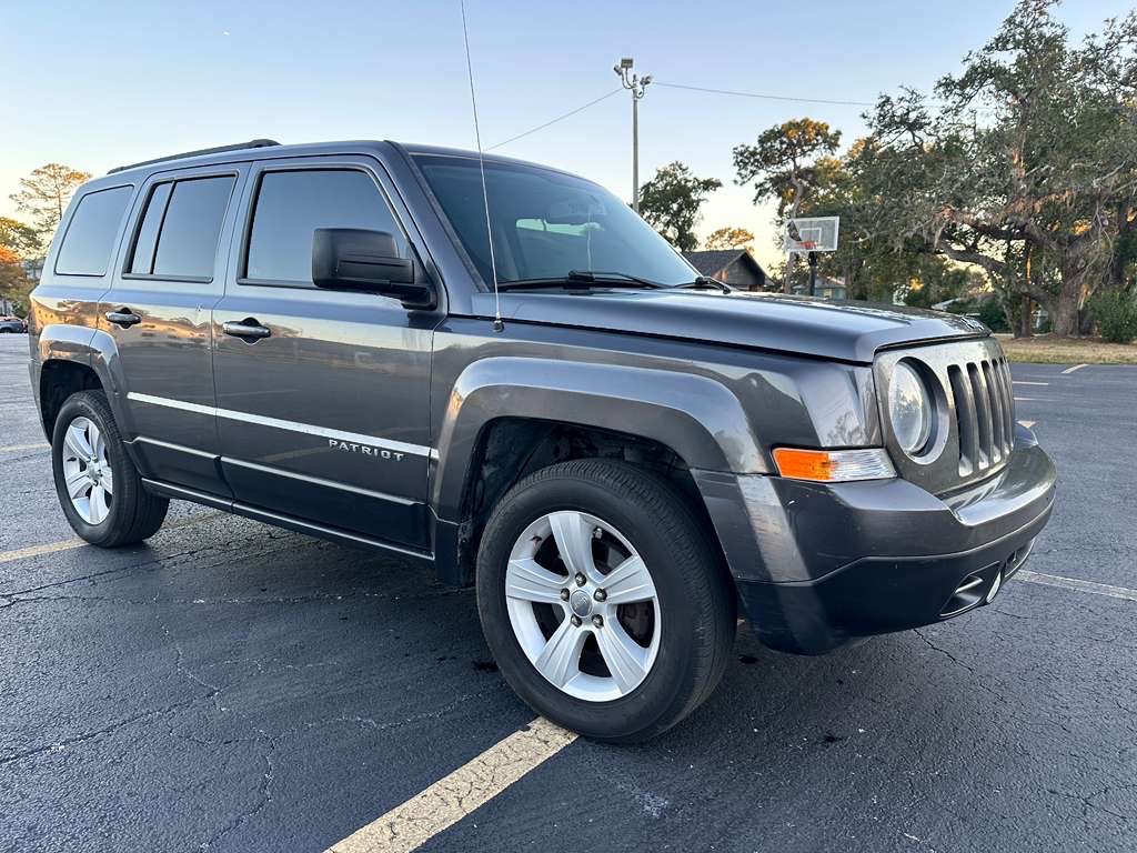 2016 Jeep Patriot Sport's photo